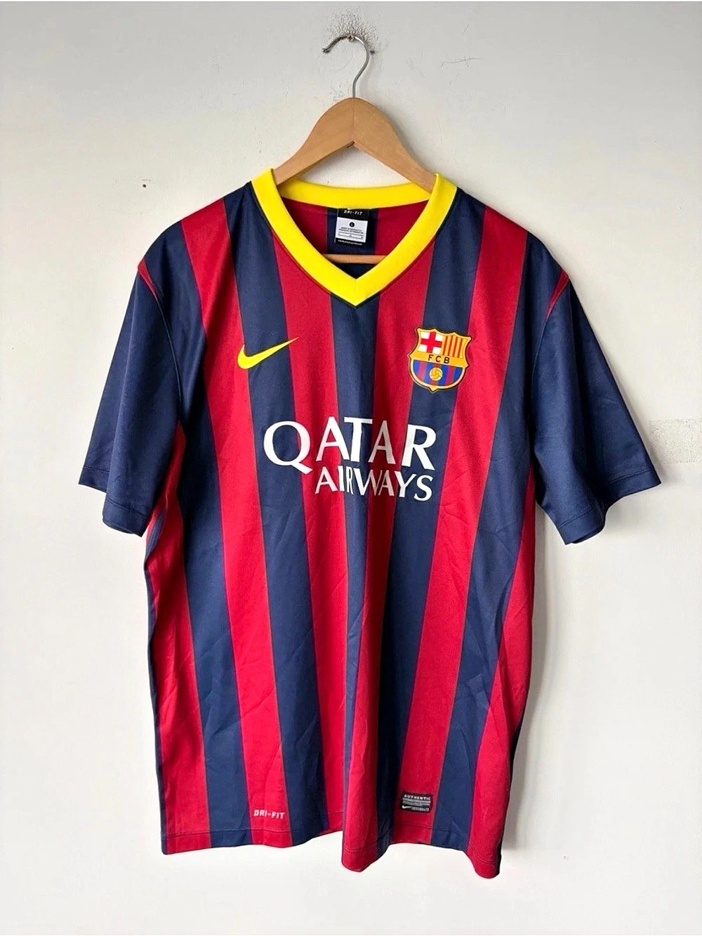 Nike FC Barcelona 2013/14 Home Jersey Striped Soccer Jersey Red Blue Size Large